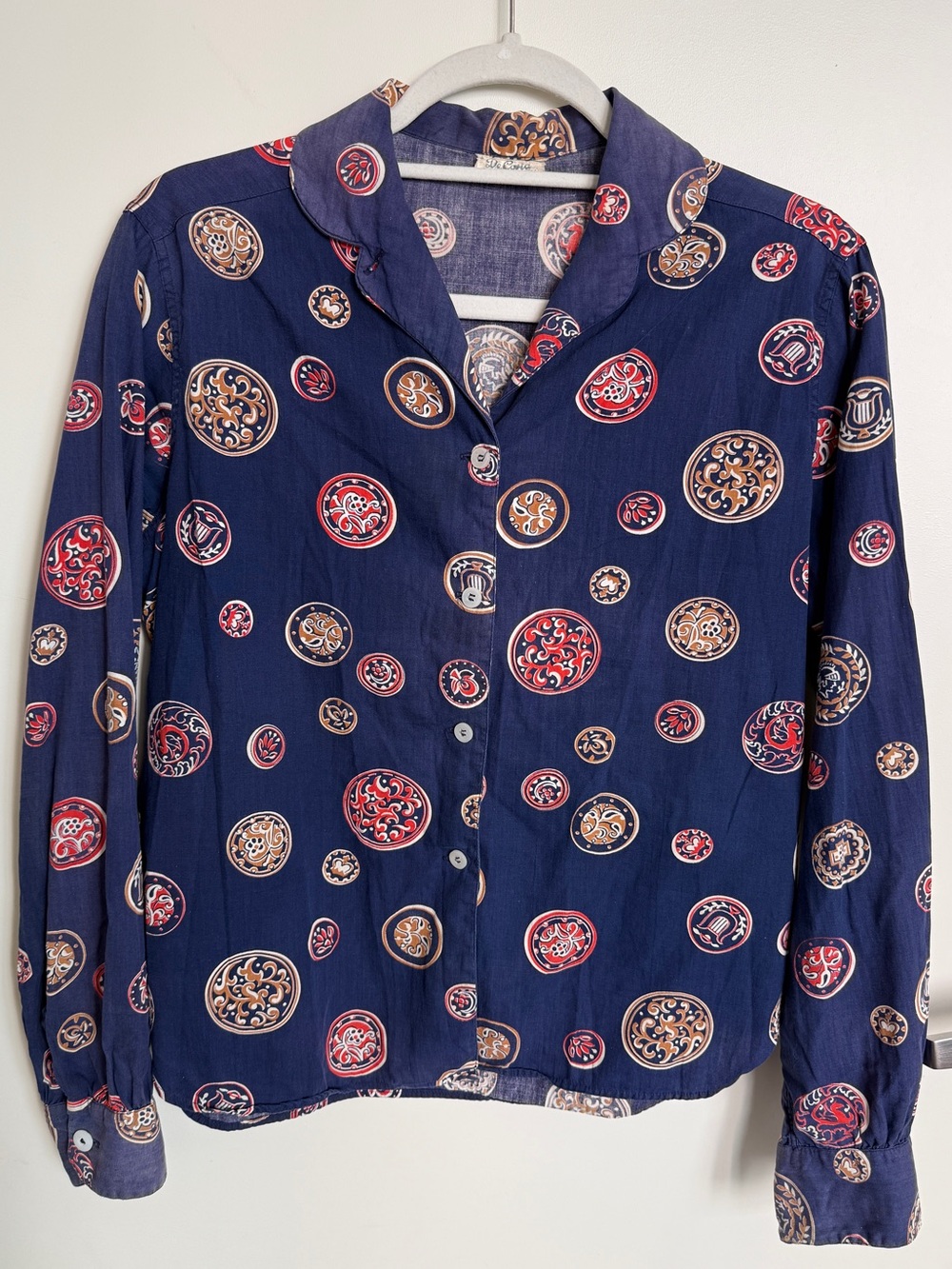 De Costa Vintage Navy Medallion Print Button-Up Shirt